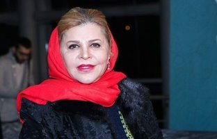  زری خوشکام : سی سال ممنوع‌الکارم کردند؛ علی حاتمی را دق دادند 